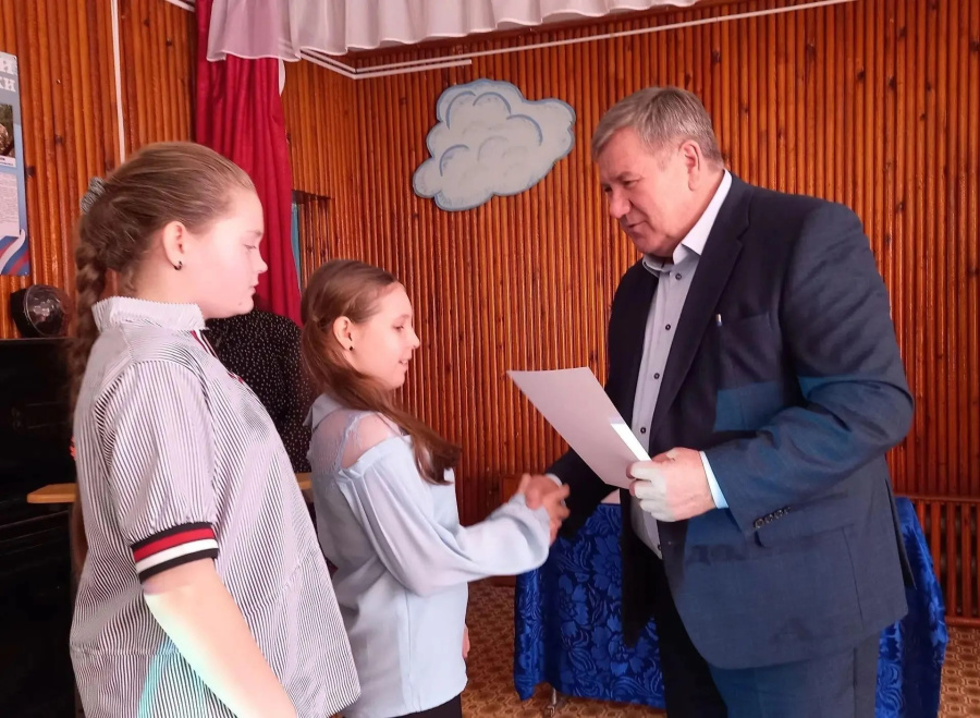 Завершили встречи с населением в муниципалитетах Завершили встречи с населением в муниципалитетах