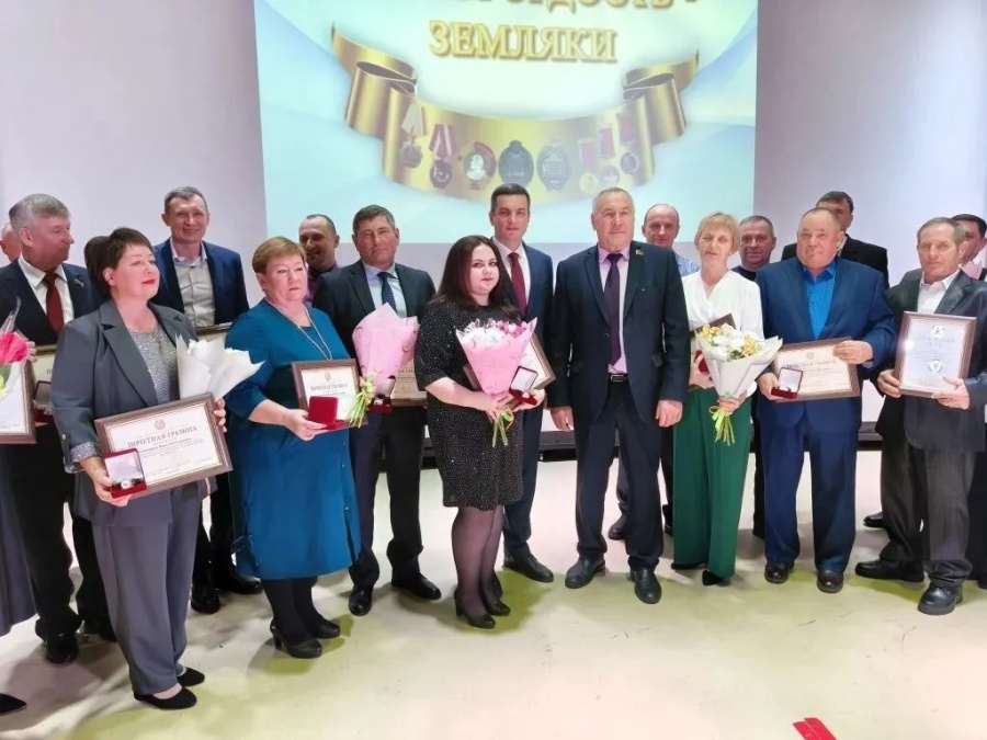 Еще один год позади… Год, полный  успехов и ярких событий. Подводим итоги уходящего года, вспоминаем значимые события, благодарим за труд