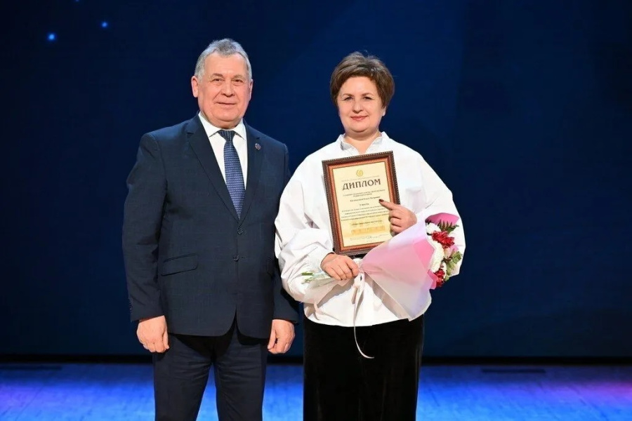 Торжественное мероприятие, посвященное Дню российской печати, прошло в Барнауле Торжественное мероприятие, посвященное Дню российской печати, прошло в Барнауле