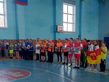 Состоялся второй межрайонный турнир по городкам, посвященный памяти погибших участников СВО.