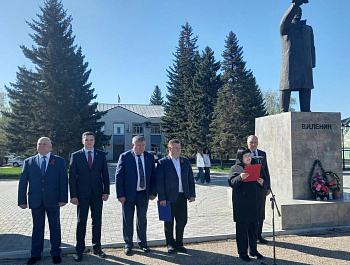 В Родино состоялось торжественное открытие обновлённой Доски почёта «Лучшие люди района»