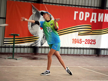 Воспитанница тренера по городошному спорту Андрея Яковенко Татьяна Матвиенко из Раздольного стала обладателем Кубка Мэра Москвы Сергея Собянина