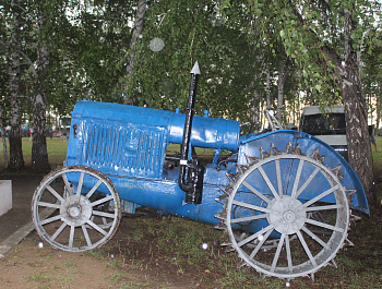 В Родинском районе отметили 100-летие механизированной обработки земли на Алтае