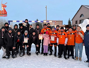В Родино прошел открытый турнир по зимнему футболу, посвященный Году защитника Отечества и 80-летию Победы в ВОВ 1941-1945 годов