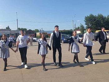 Поздравляем энергичных, задорных и талантливых выпускников Родинского района