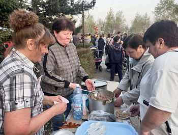 На Мемориале Славы прошли традиционные мероприятия, посвящённые Дню Победы.