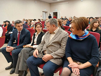 Модернизации инфраструктуры культурного досуга населения - одна из приоритетных задач, которую на протяжении 10 лет планомерно решают в Администрации Родинского района