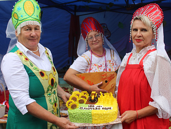 В Родинском районе отметили 100-летие механизированной обработки земли на Алтае