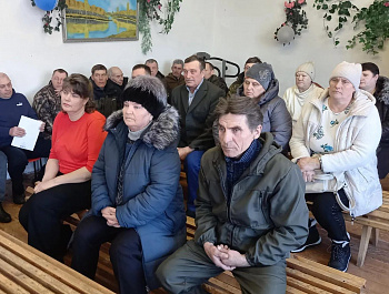 Завершились встречи с населением района. Обсудили итоги работы за 2024 год и перспективы развития муниципалитетов на 2025