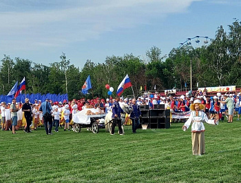 Состоялось яркое торжественное открытие XLIII летней краевой Олимпиады сельских спортсменов Алтайского края. 