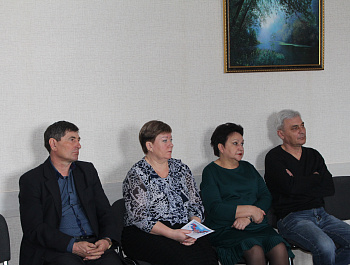 Глава района Сергей Катаманов встретился с родителями военнослужащих из Родинского  района, которые принимают участие в спецоперации на Украине