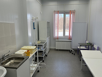 В поселке Мирном Родинского района завершилось строительство врачебной амбулатории модульного типа
