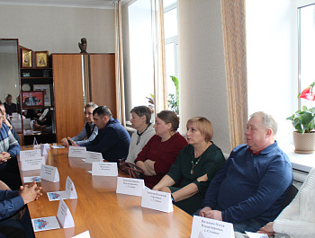 Глава района Сергей Катаманов встретился с родителями военнослужащих из Родинского  района, которые принимают участие в спецоперации на Украине