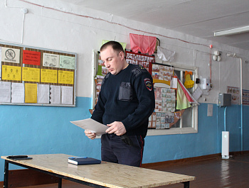 В  Родинском районе стартовали традиционные встречи с населением.